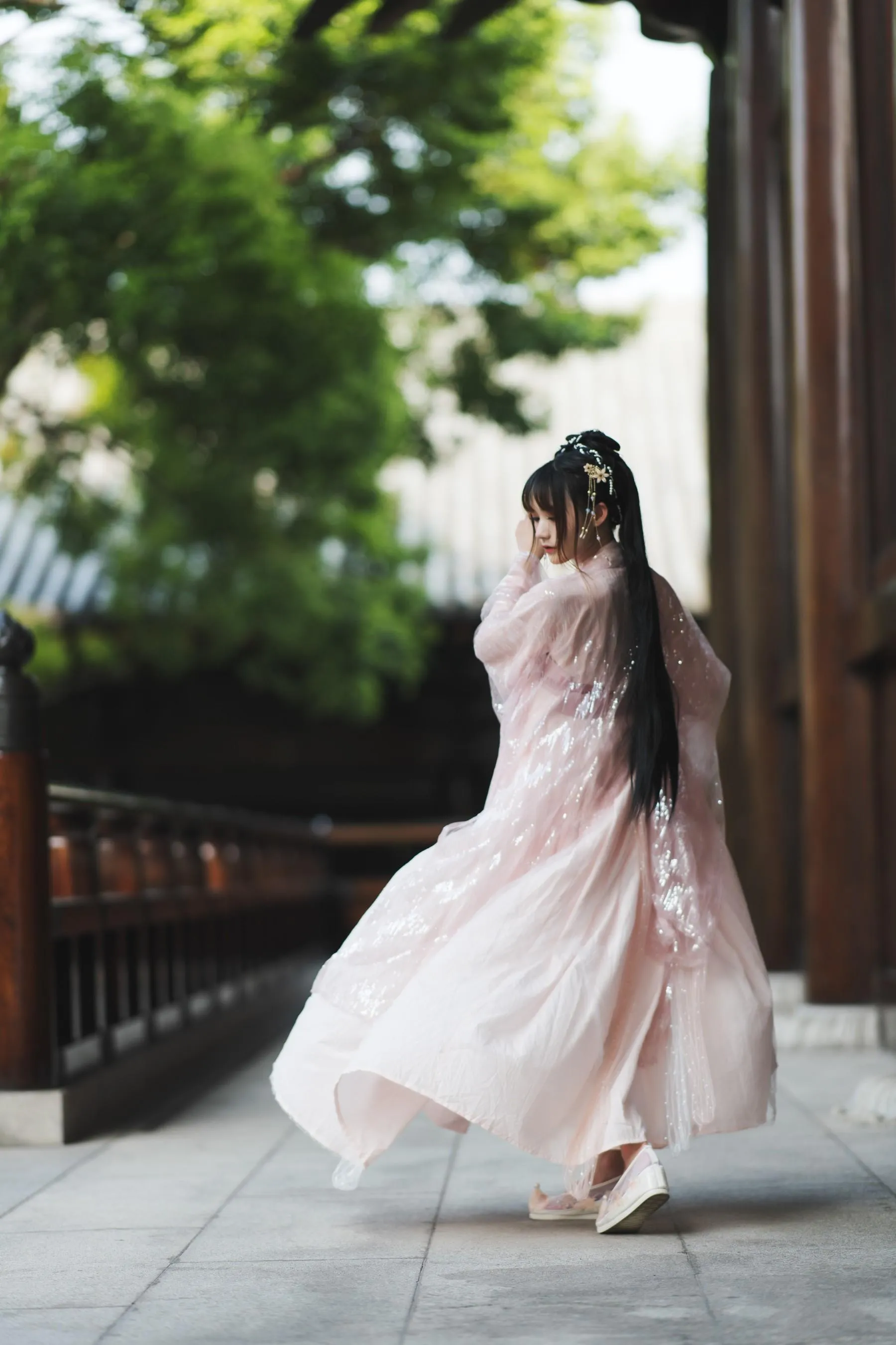 [艺图语] 2022.06.06 佛缘 兔子Zzz不吃胡萝卜 [24P]插图7